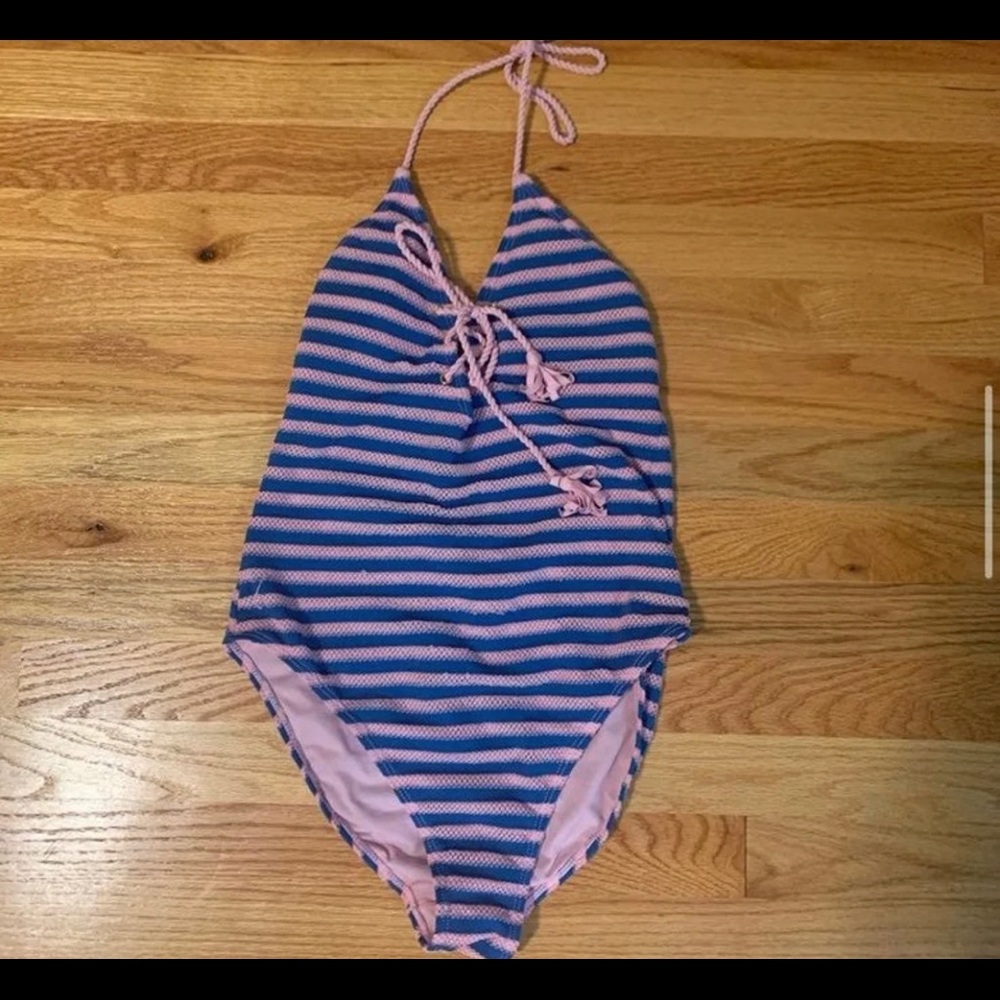 One piece swimsuit
